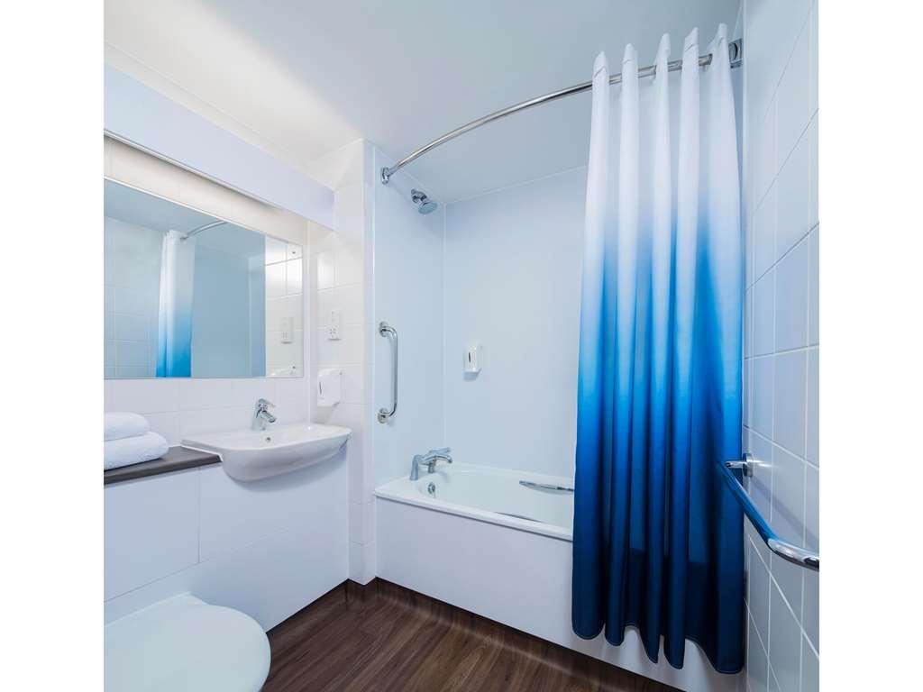Travelodge London Chessington Tolworth Quarto foto