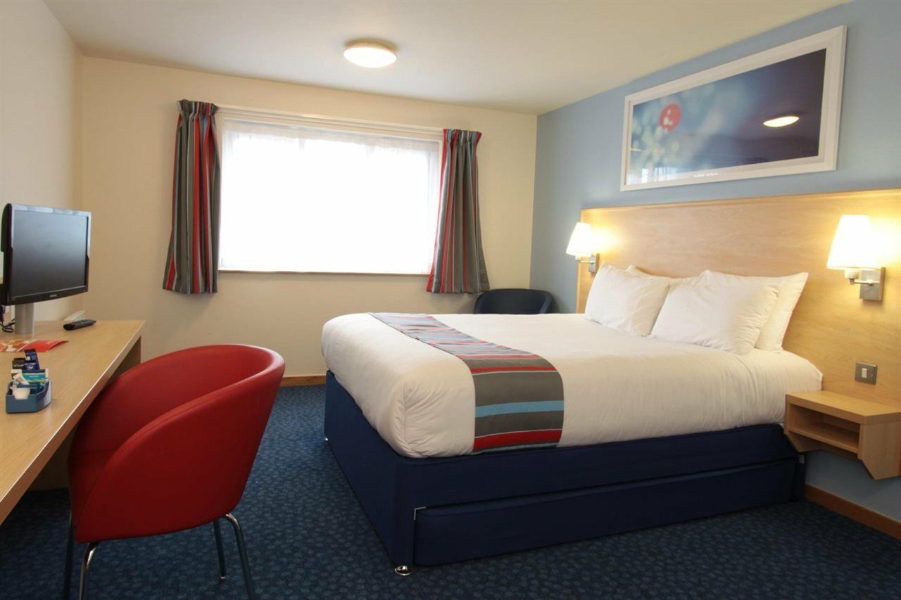 Travelodge London Chessington Tolworth Exterior foto